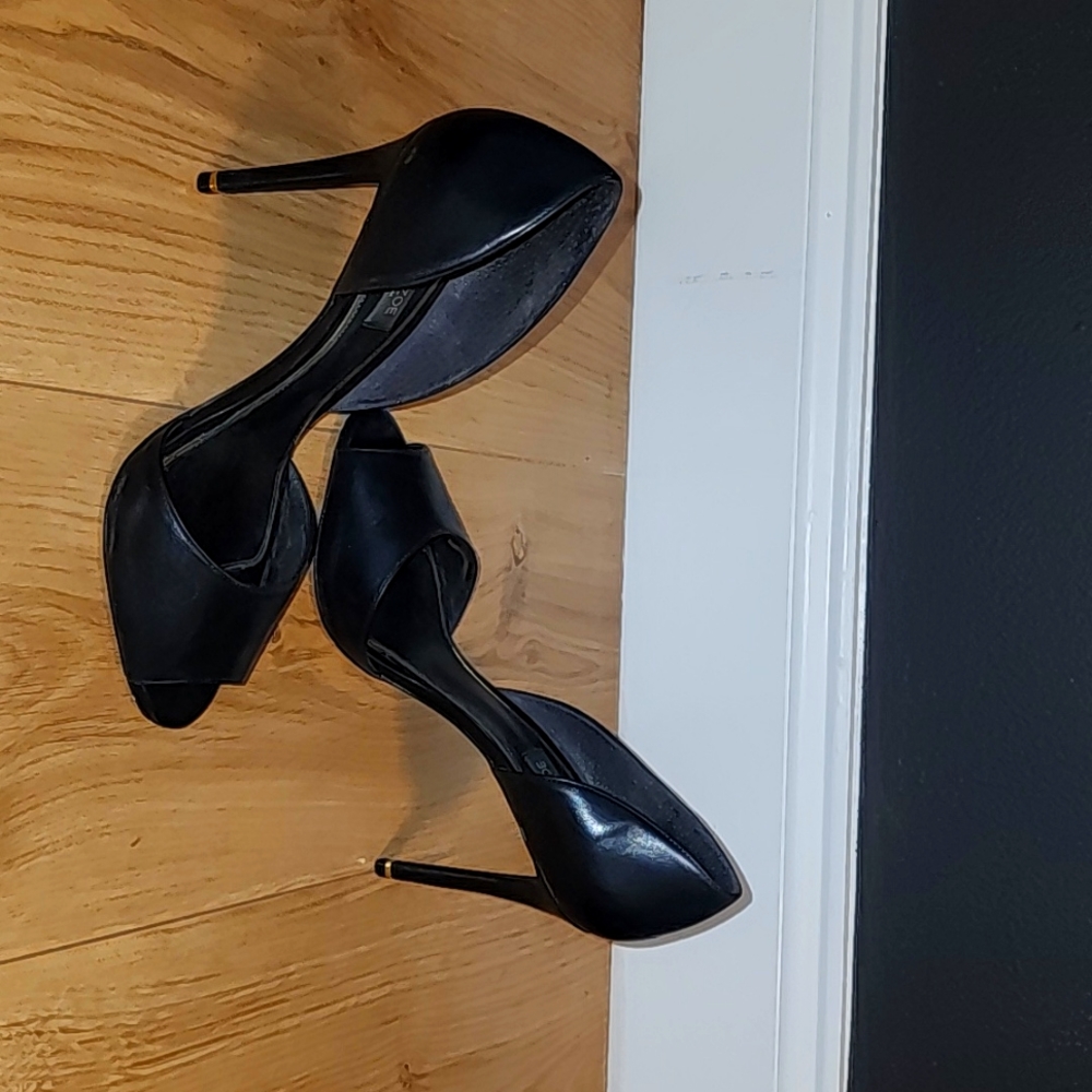 Black peep-toe heels